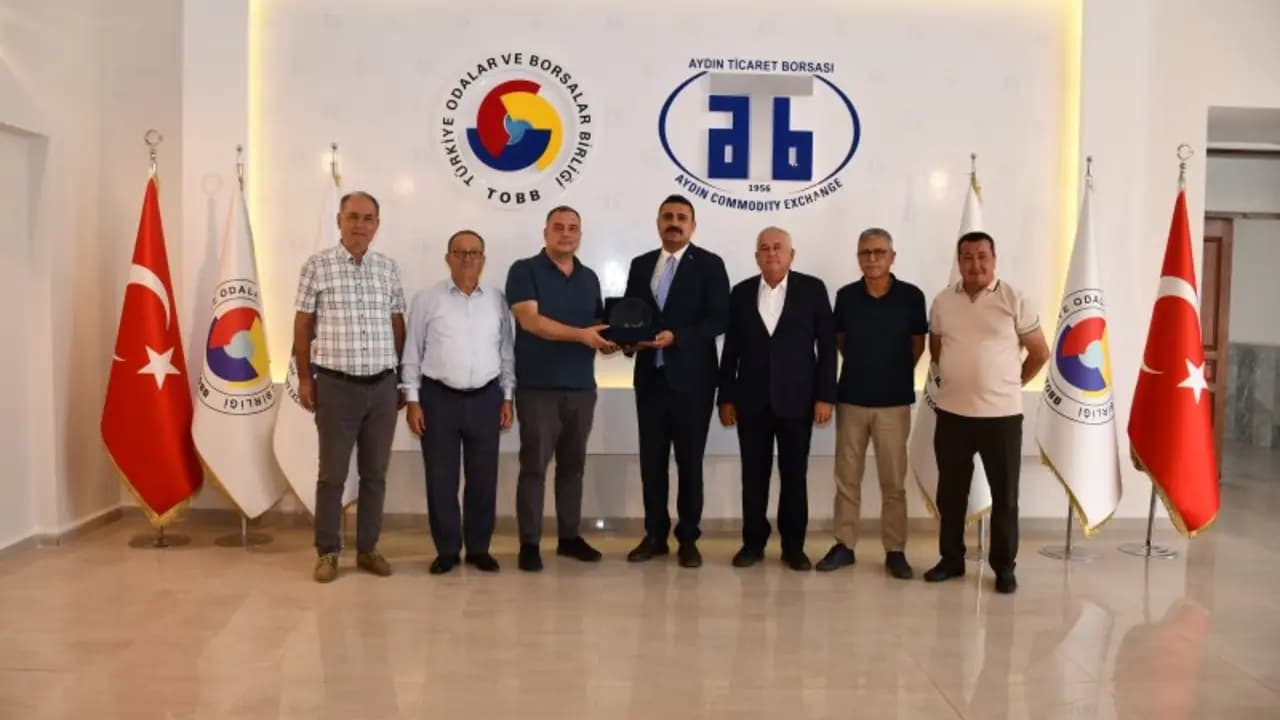 Aydın Ticaret Borsası hizmet binası içinden bir görünüm